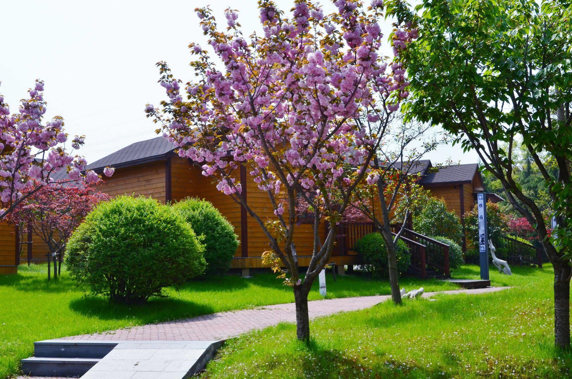 Suzhou Phoenix Hotspring Resort Zhangjiagang Ngoại thất bức ảnh